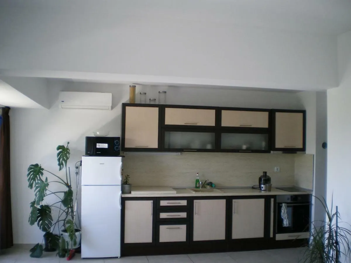 Park View Apartment Plovdiv With Parking