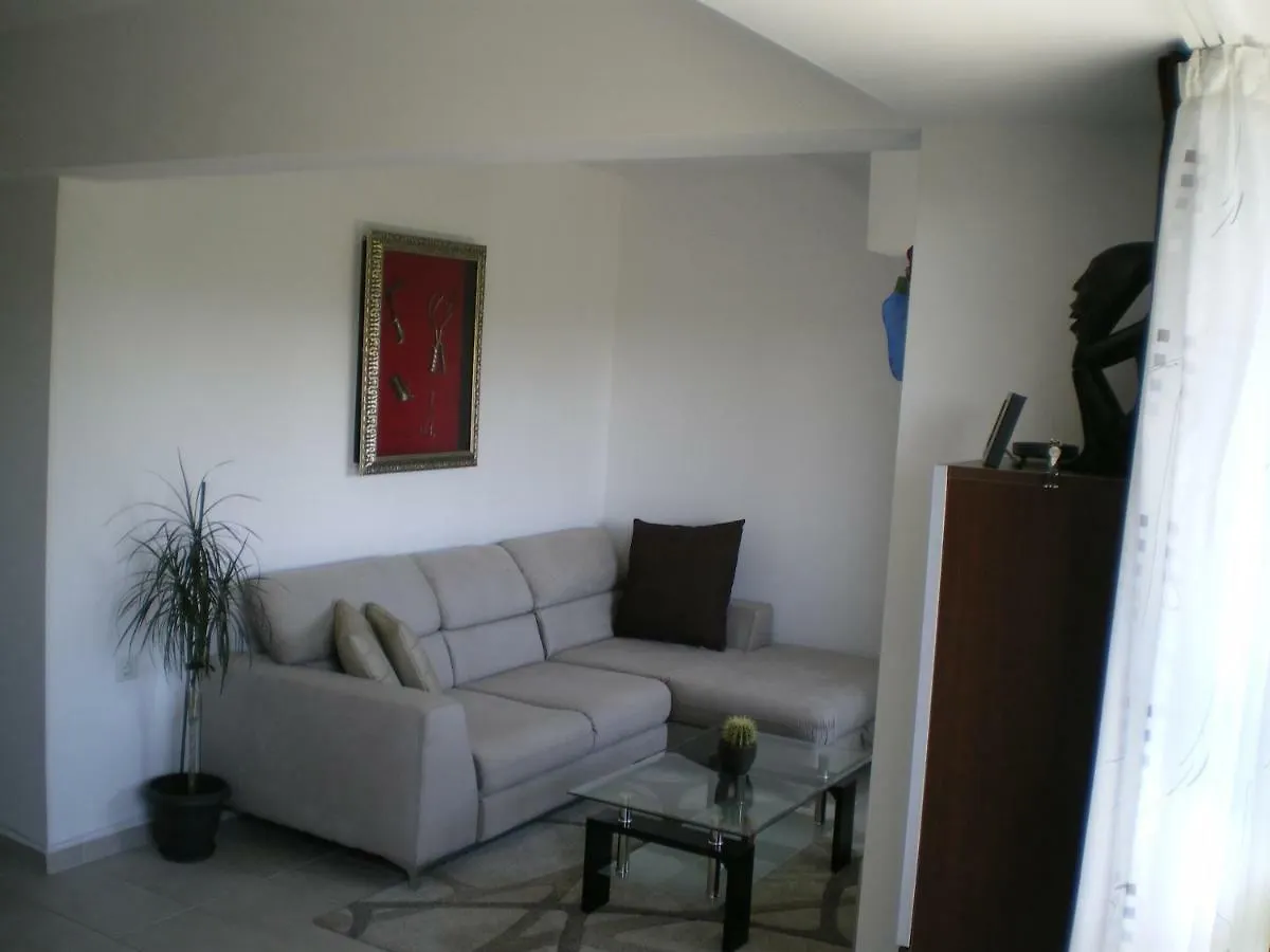 Park View Apartment Plovdiv With Parking 0*,